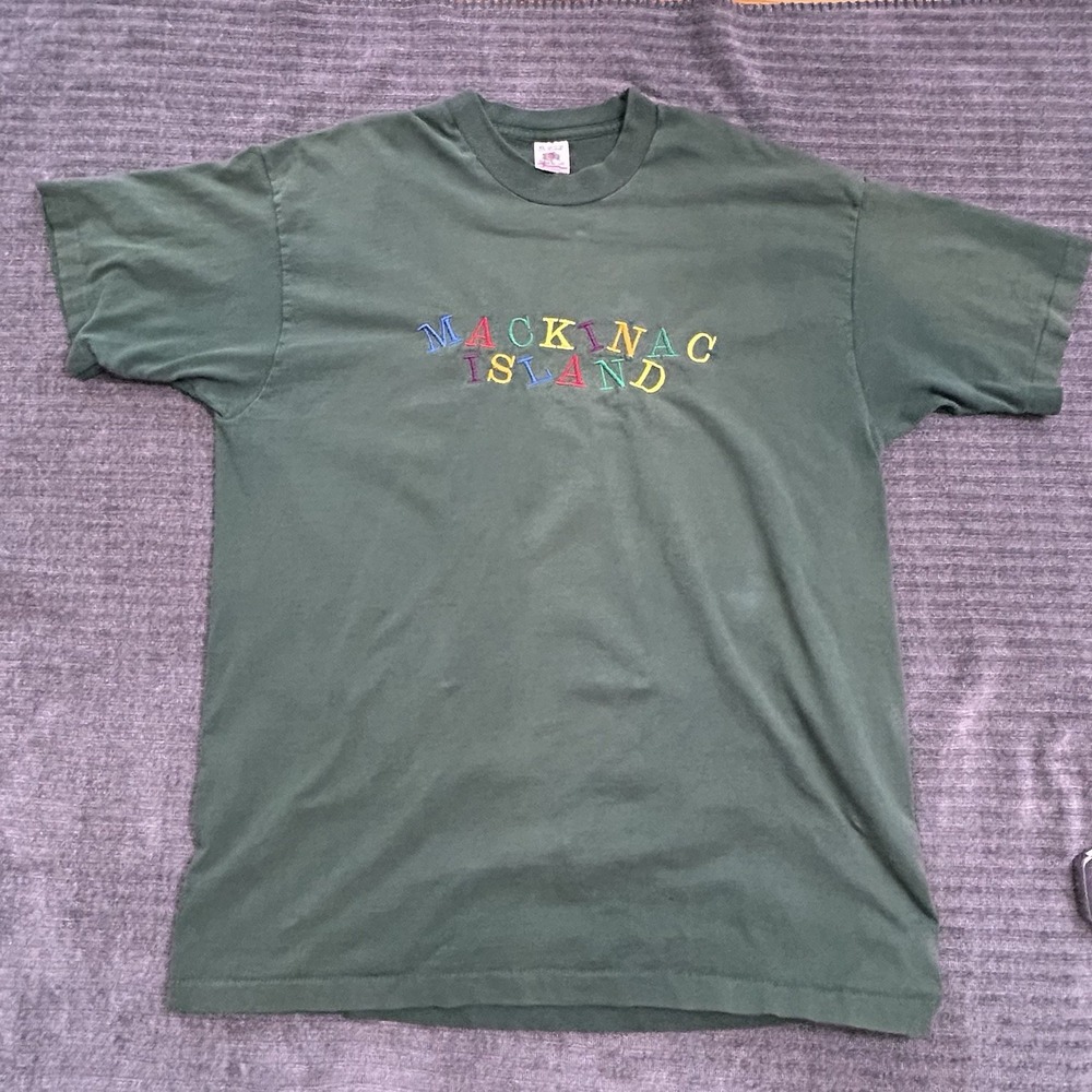 Vintage 90's Mackinac Island Embroidered T-Shirt XL USA Souvenir Shirt Michigan